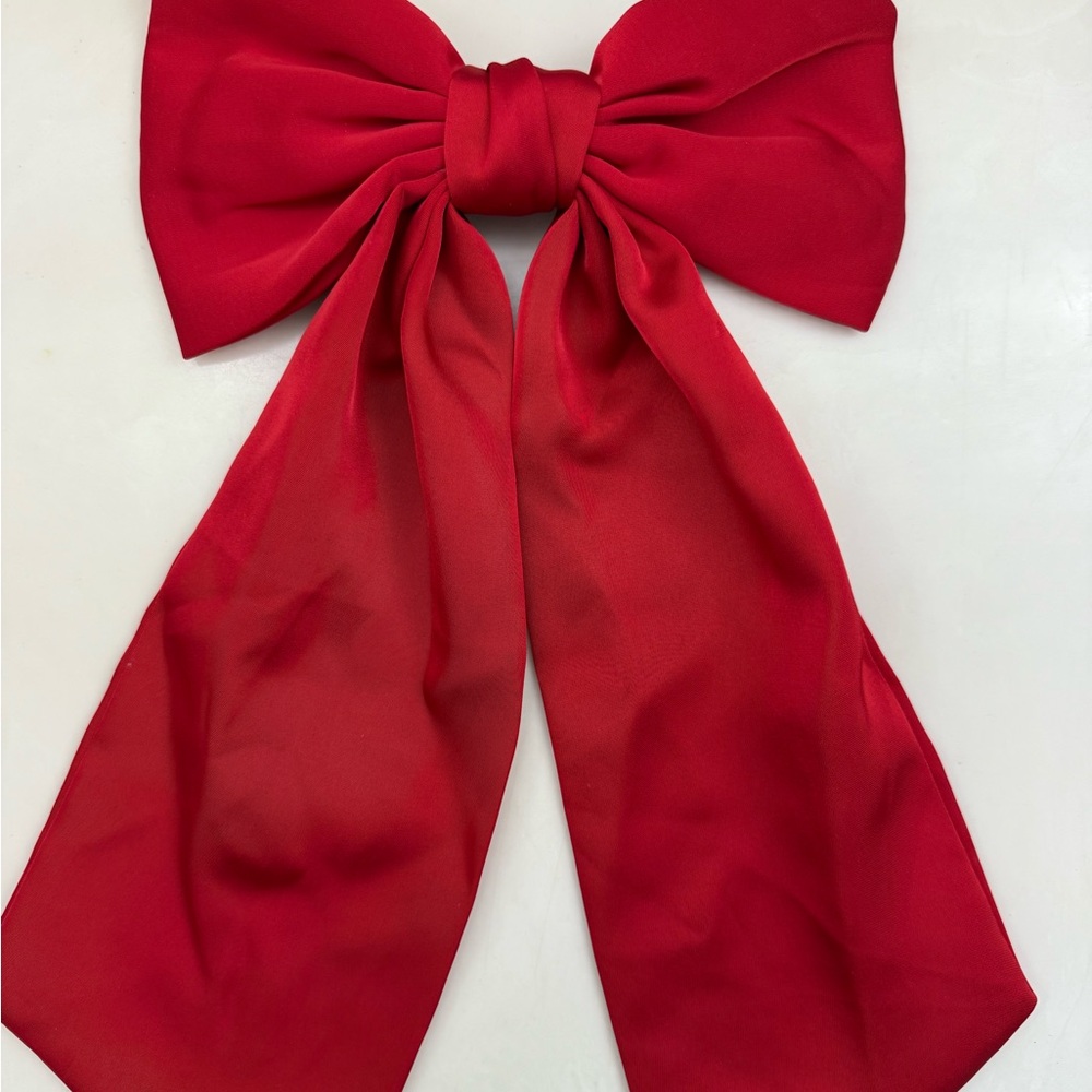 Elegant Red Bow Hair Accessory